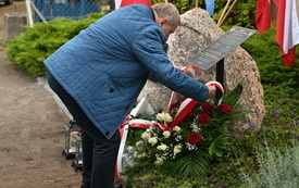 Pomnik_Kruteczek_28