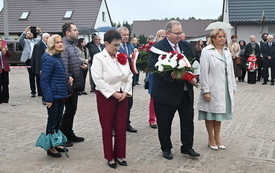 Pomnik_Kruteczek_24