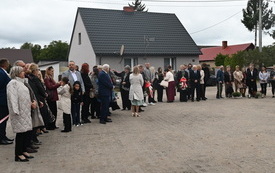 Pomnik_Kruteczek_12