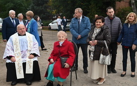 Pomnik_Kruteczek_10