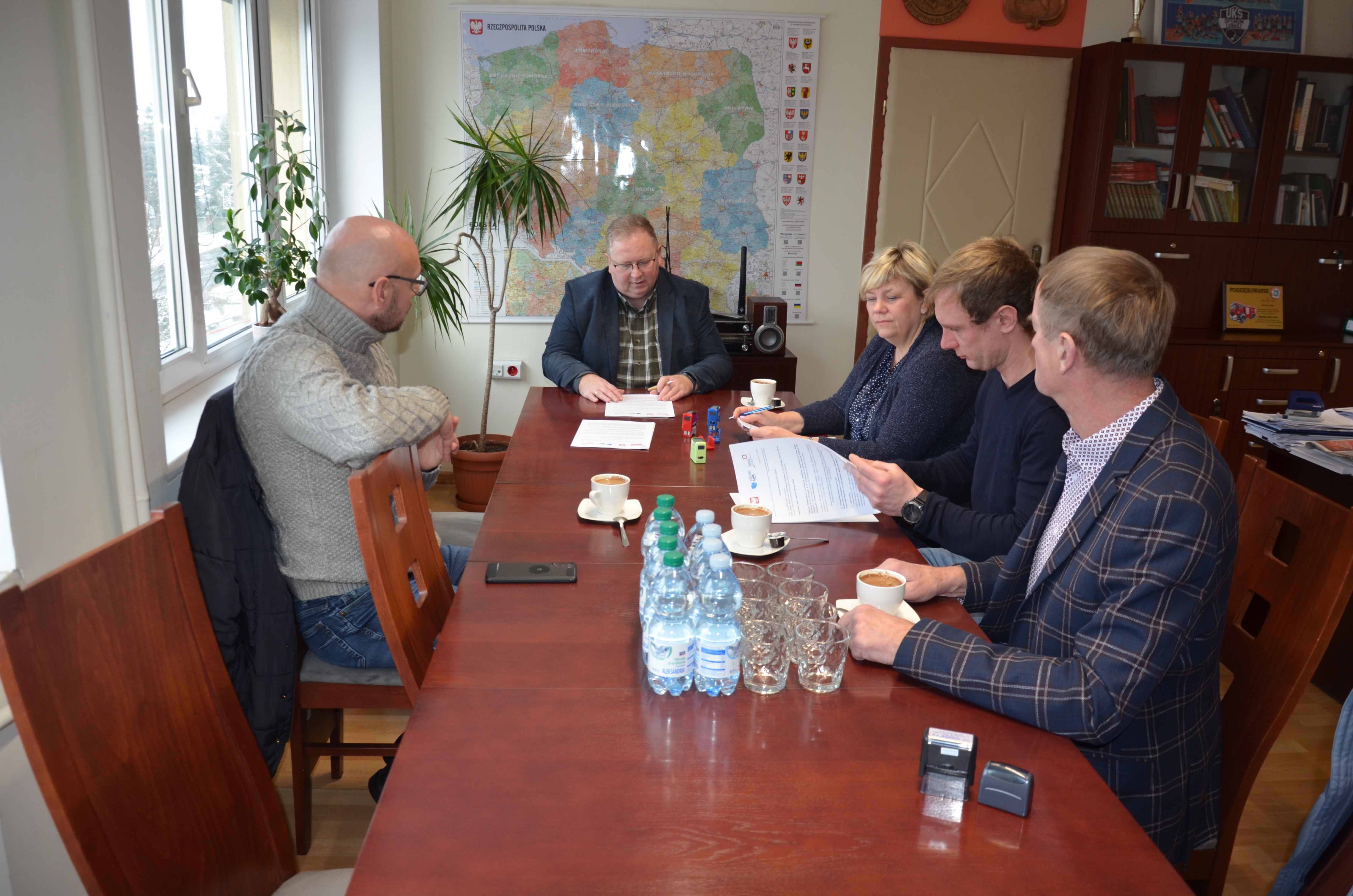 podpisanie_umowy_wodociąg_droga-