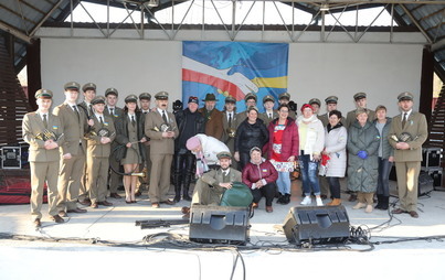Zdjęcie do Podaj rękę Ukrainie  